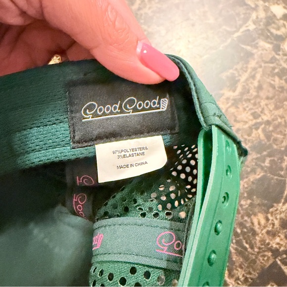 Good Green Cap - Picture 4 of 5